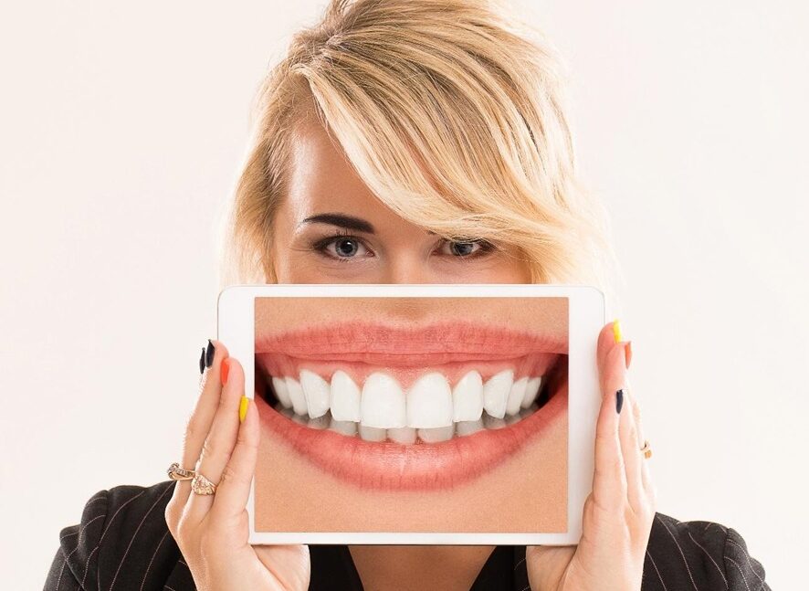 Odontologia Estética: Como Transformar Seu Sorriso com Tecnologia Moderna